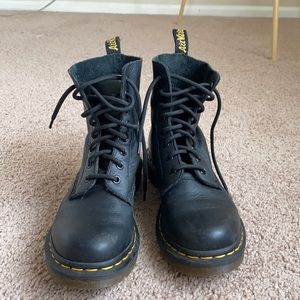Dr. Marten 1460 Pascal boot Size 7